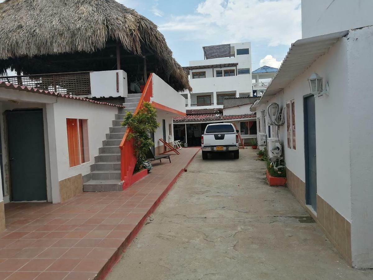 Manzanillo Hotel 2*